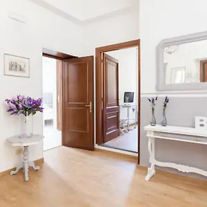 Domus Merulana Alojamento de Acomodação e Pequeno-almoço Roma